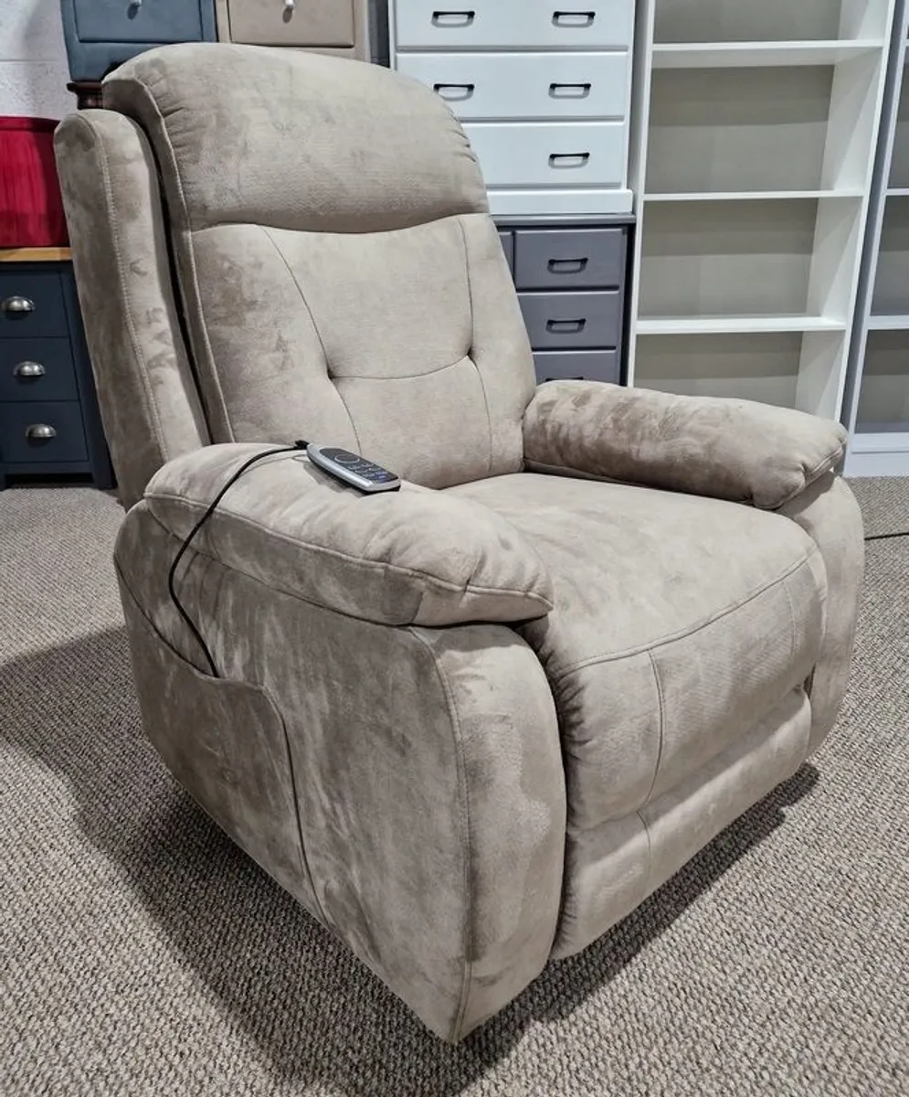 Lift & Rise Reclining Chair - Image 4
