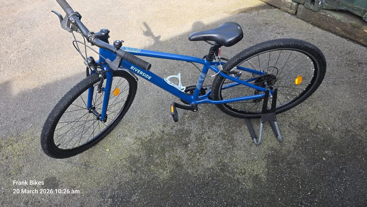 🚴 Riverside 26” Hybrid Bike – Small Frame (14”) – - Image 3
