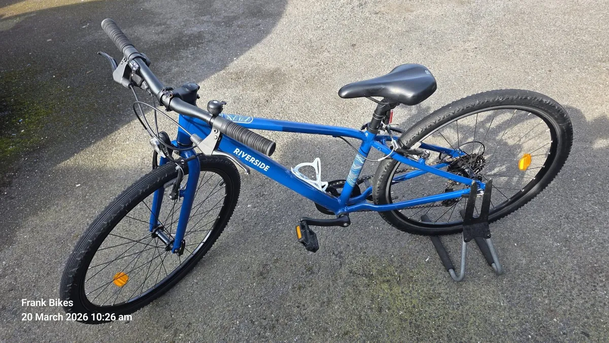 🚴 Riverside 26” Hybrid Bike – Small Frame (14”) – - Image 2