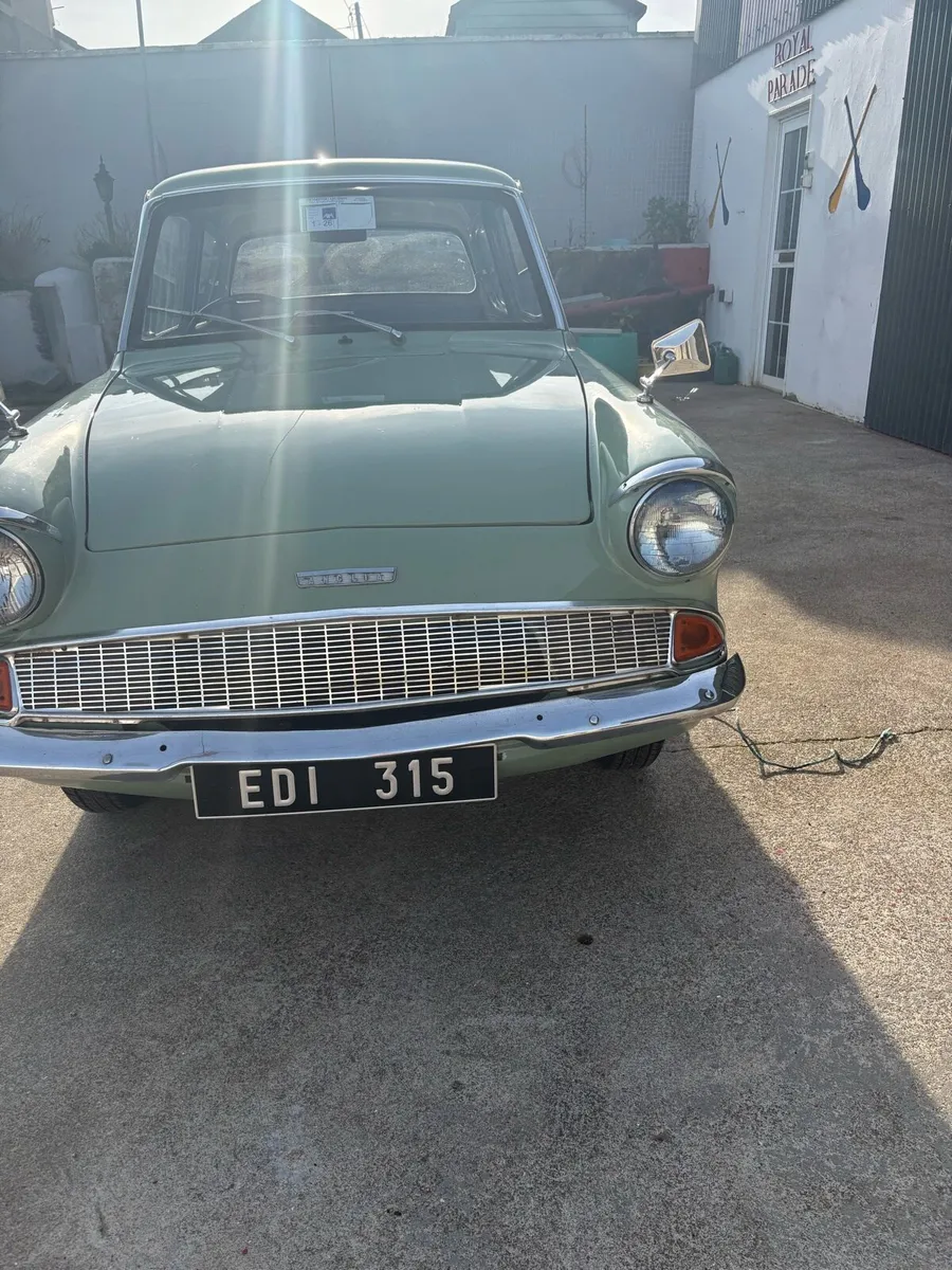 Ford Anglia - Image 3