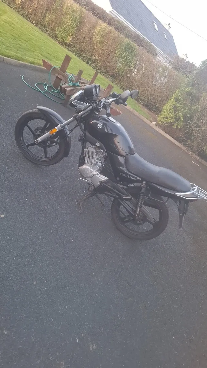 Yamaha YBR 125cc - Image 3