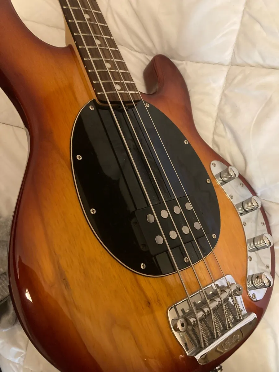 Musicman Stingray 34 - Image 3