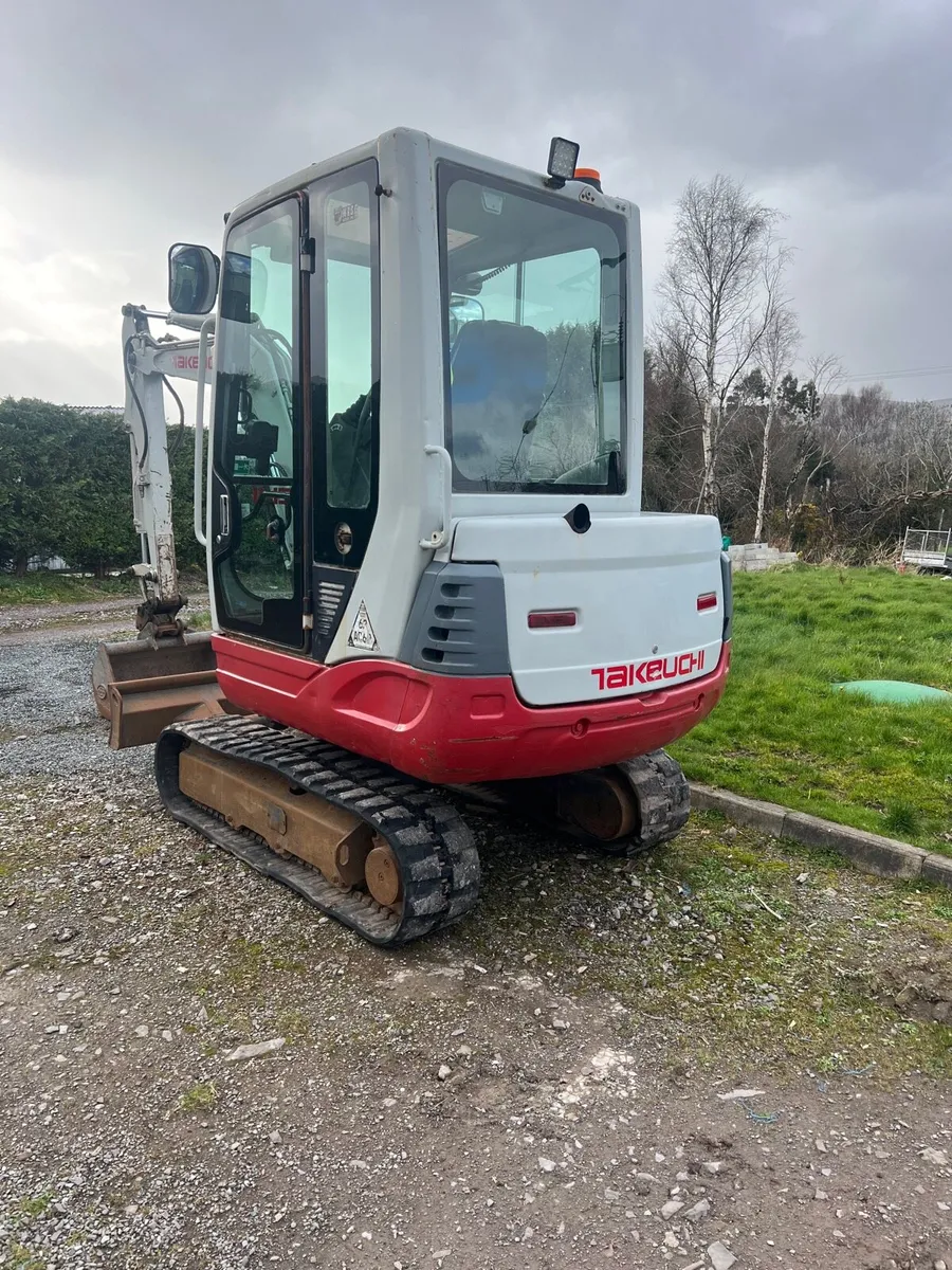 Takeuchi Tb228 - Image 2