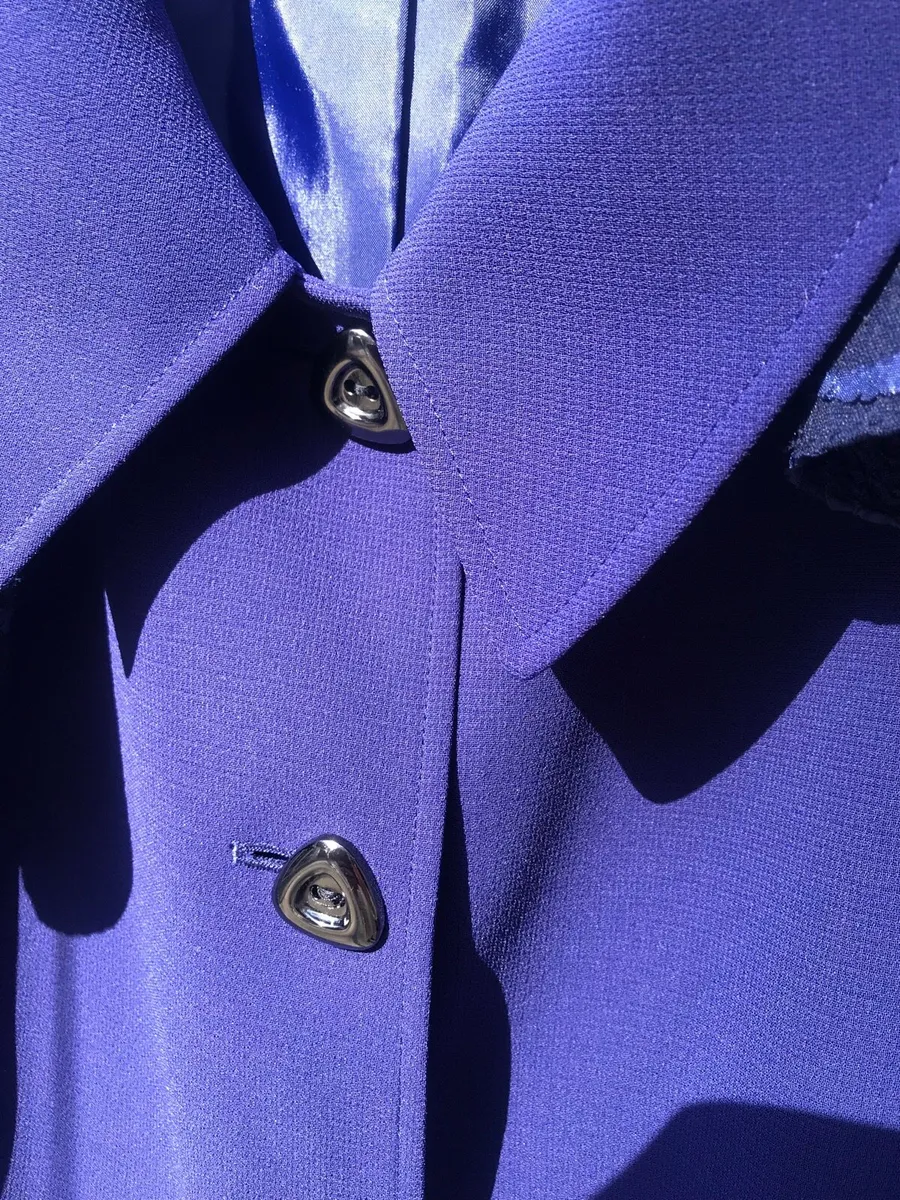 Elie Tahari cropped jacket - Image 1