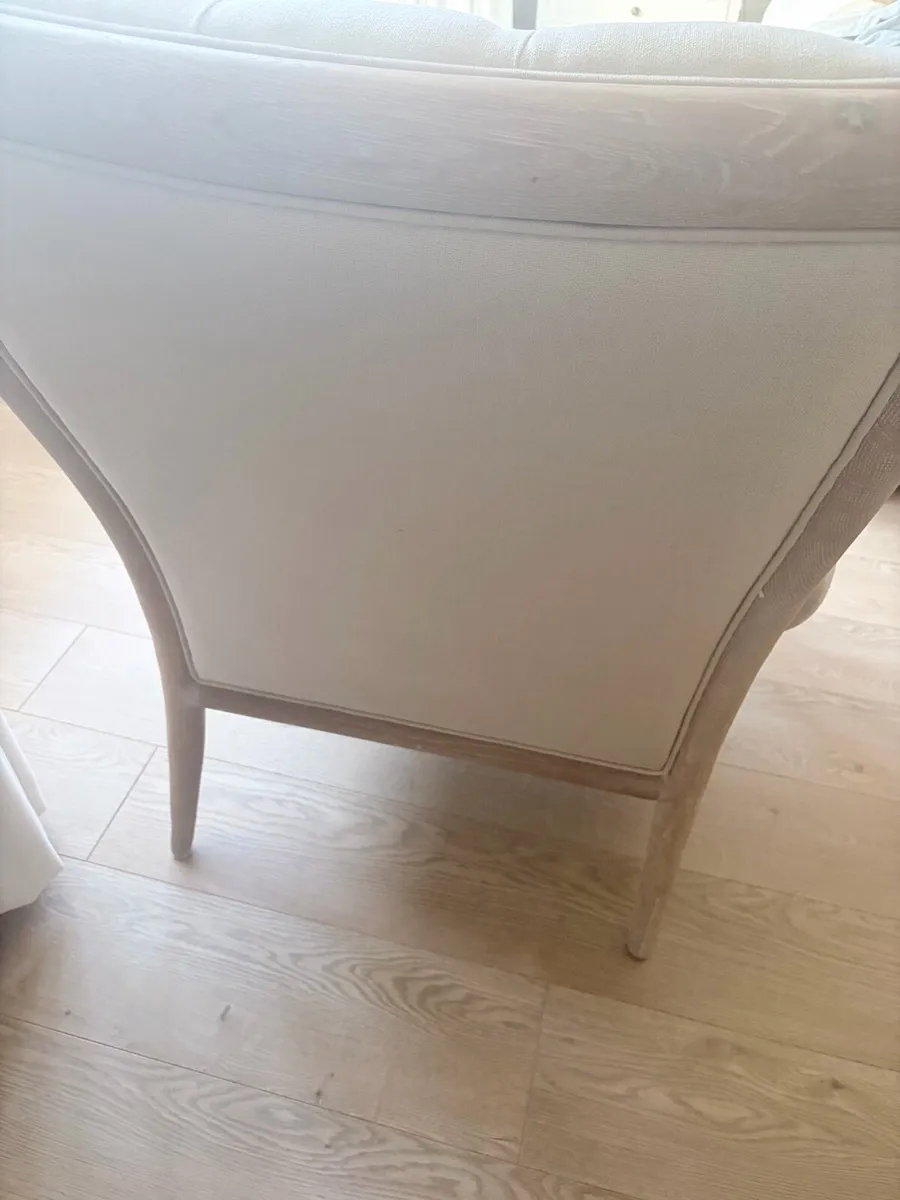 Chair free for collection - Image 4