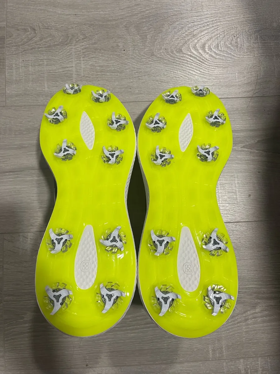 GFore MG4+ O2 G/LOCK Golf Shoes - Image 4