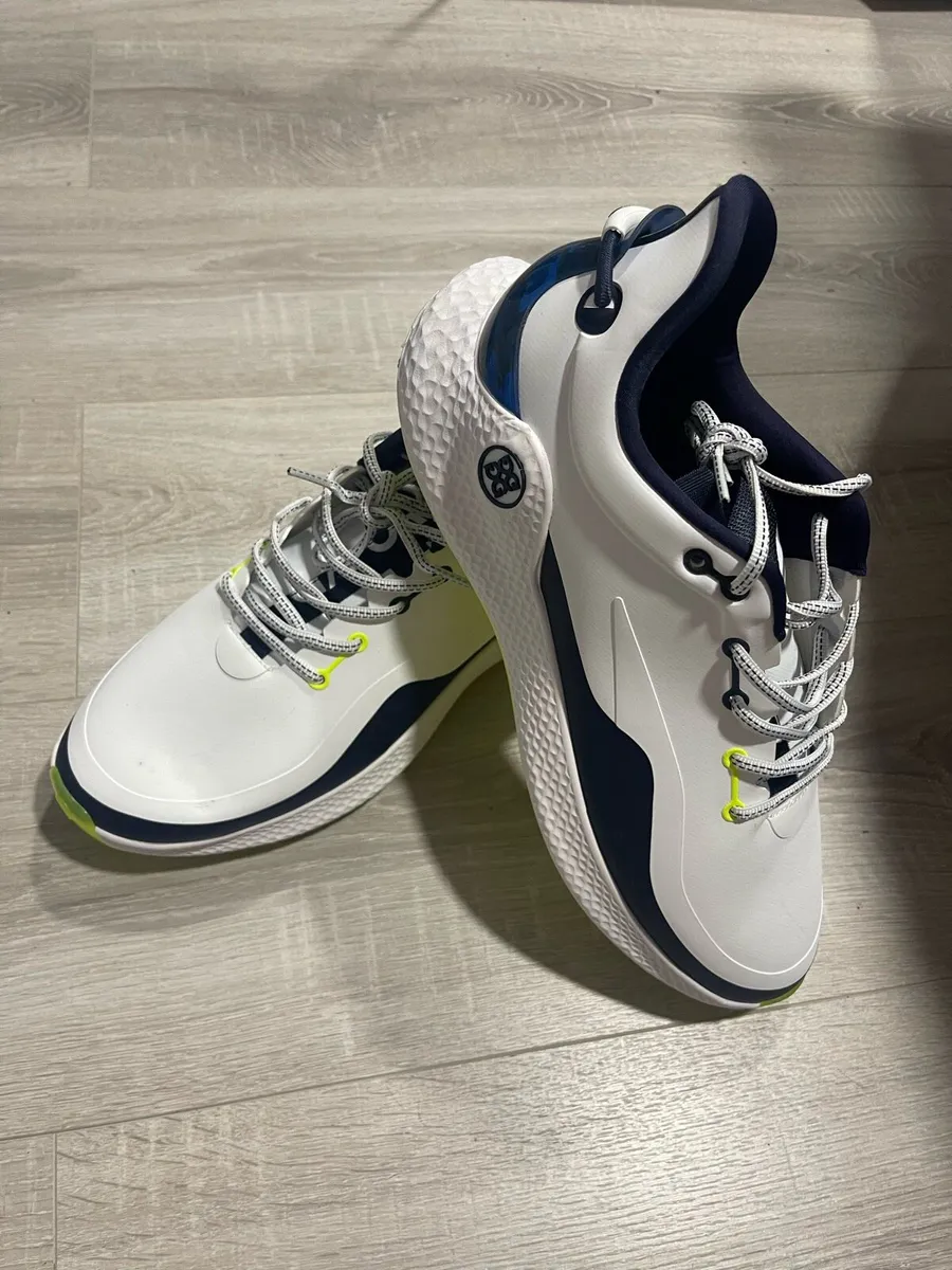 GFore MG4+ O2 G/LOCK Golf Shoes - Image 1