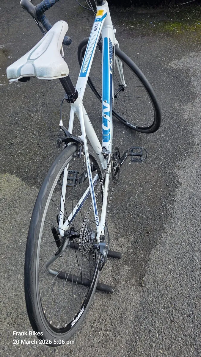 🔥 Giant Avail Road Bike – Size M (20”) - Image 2