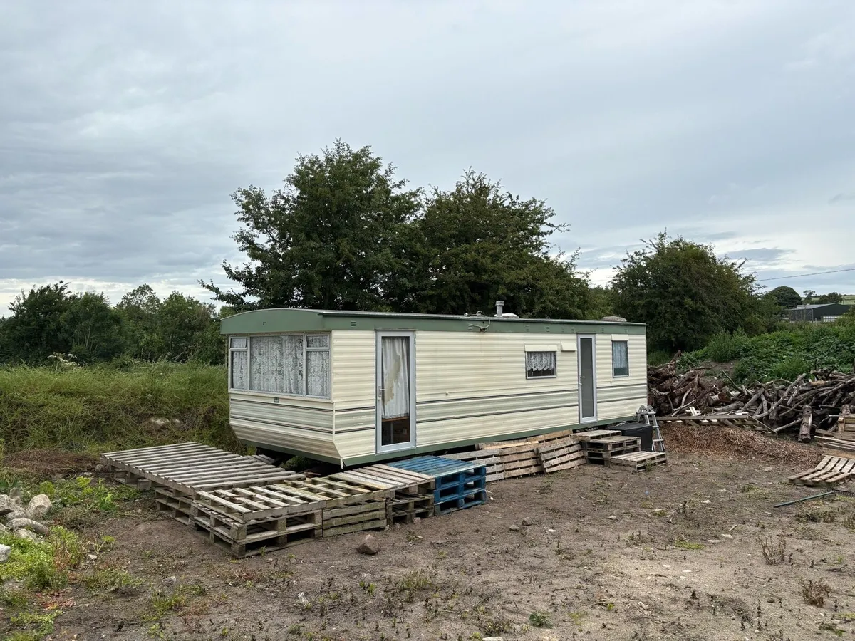 Mobile Home - Image 2