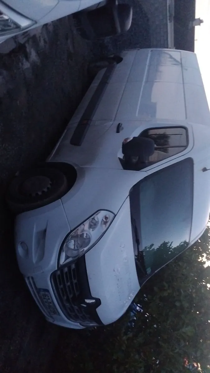 Renault Master 2016 - Image 1