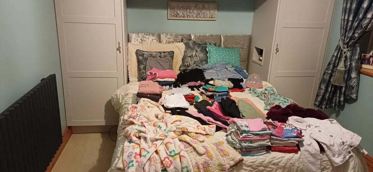 Girls Clothes 8-9 - Image 1