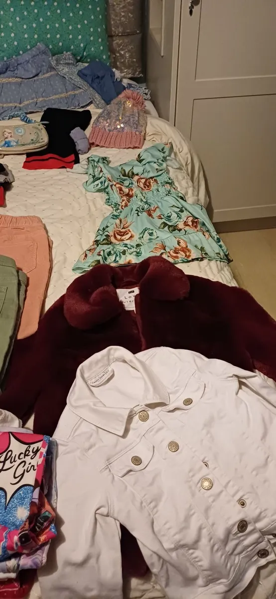 Girls Clothes 8-9 - Image 3