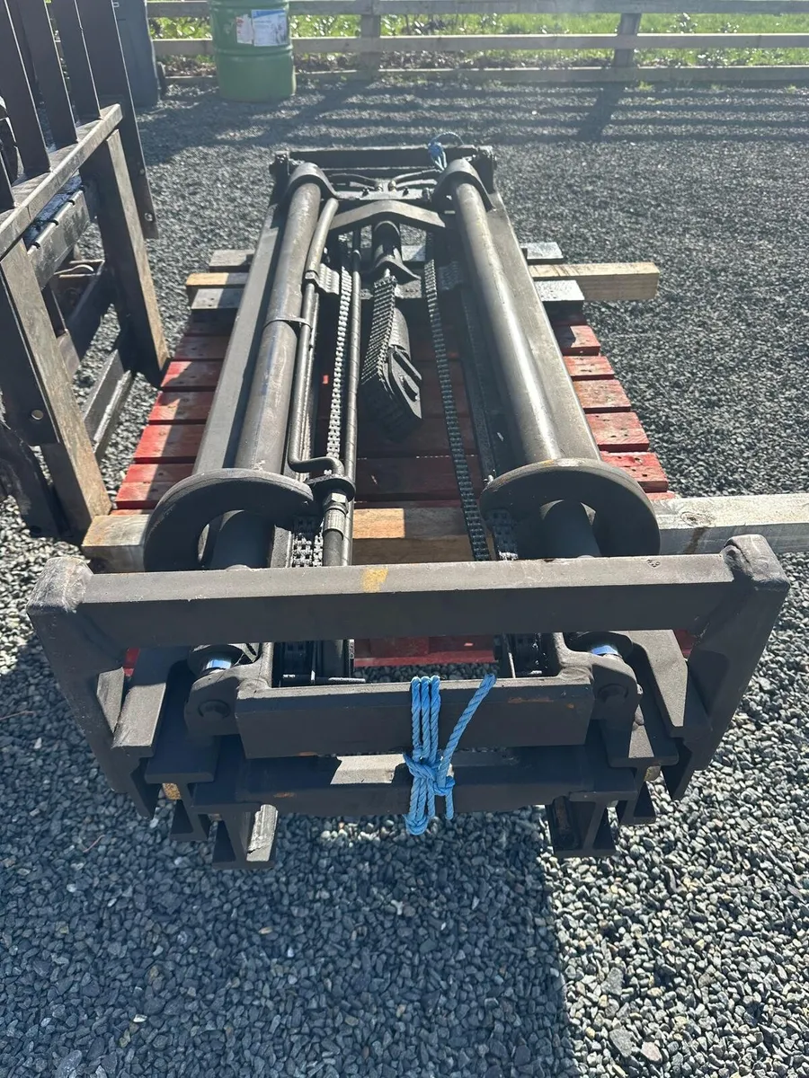 Fork Lift Mast - Image 3