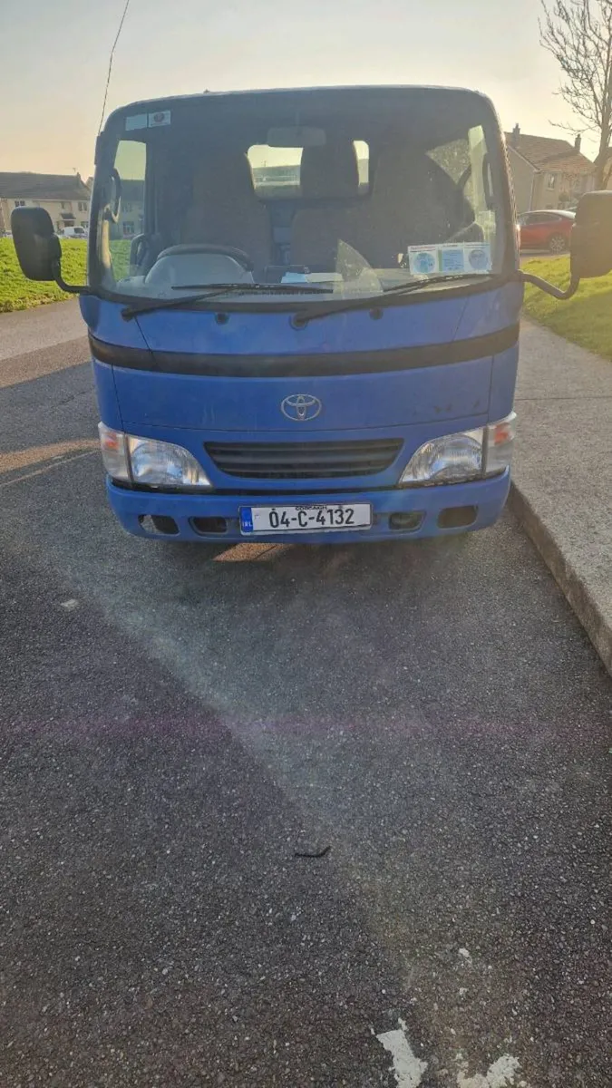 Toyota Dyna - Image 4