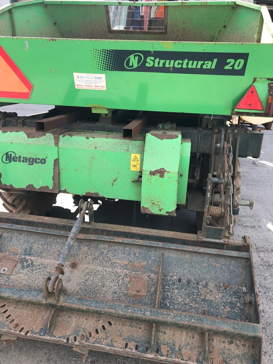 Structural potato planter and NH row crop wheels - Image 2