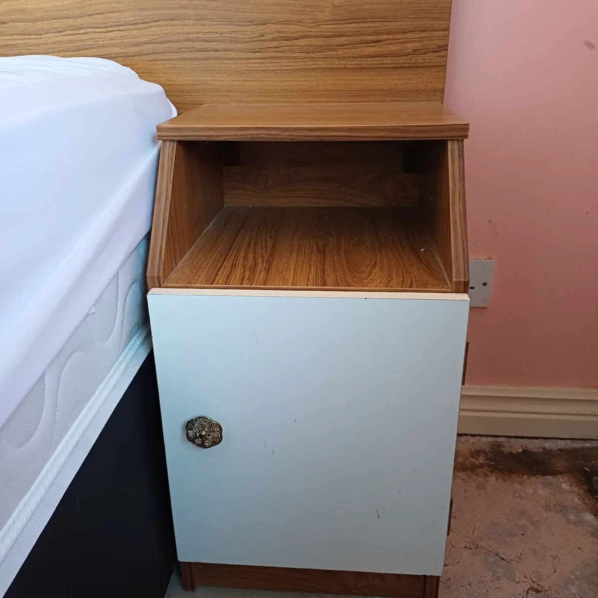 Free double headboard - Image 2