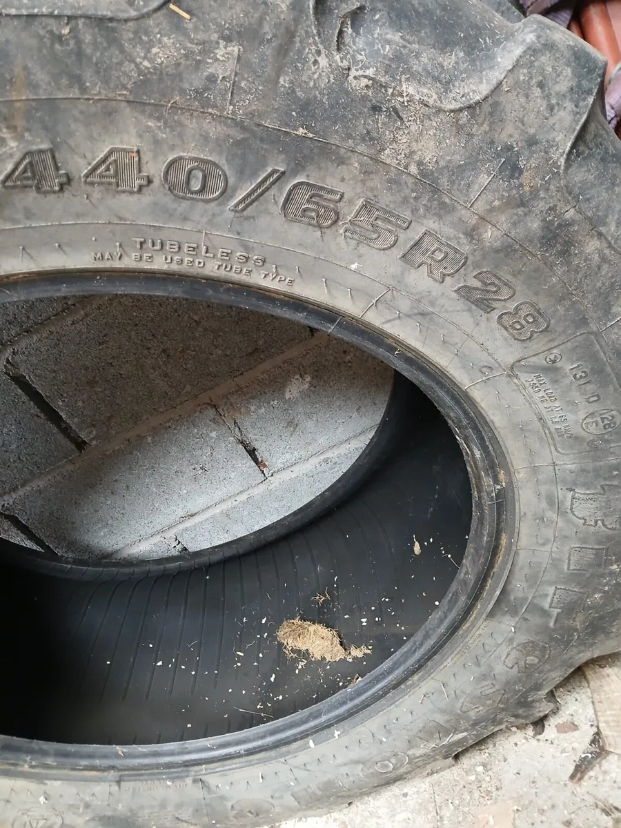Firestone Tractor Tyre - Image 2