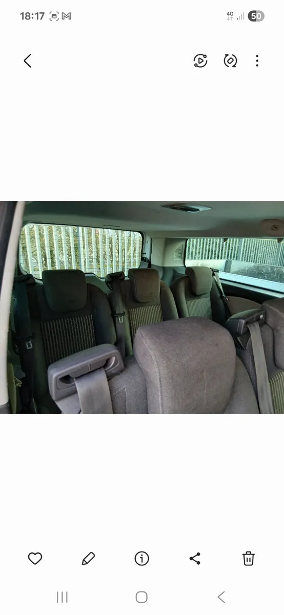 141g3986 Ford Tourneo 9 seats - Image 4