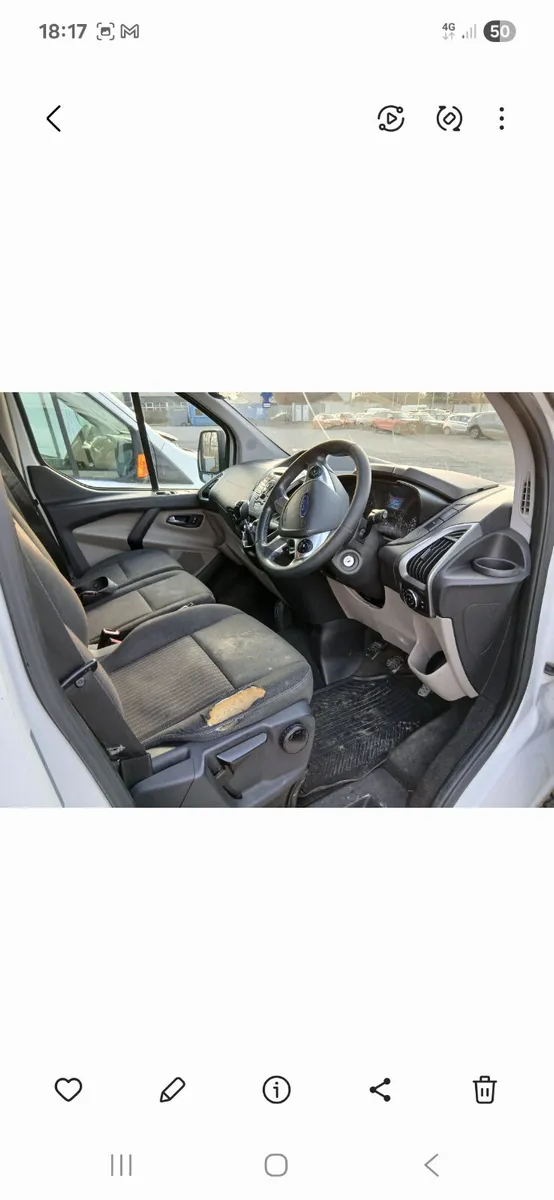 141g3986 Ford Tourneo 9 seats - Image 2