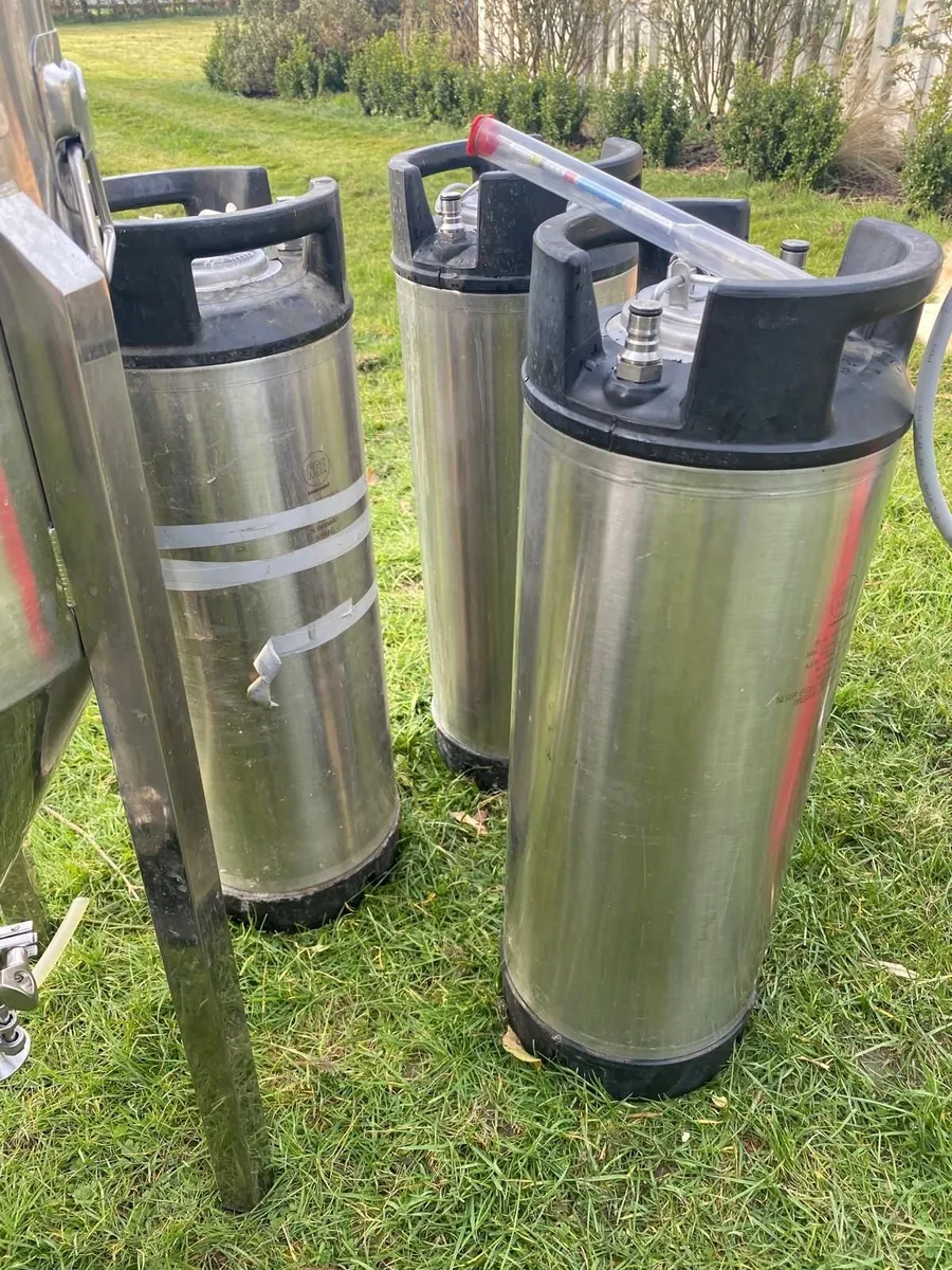 homebrew equipment the whole kit - Image 3