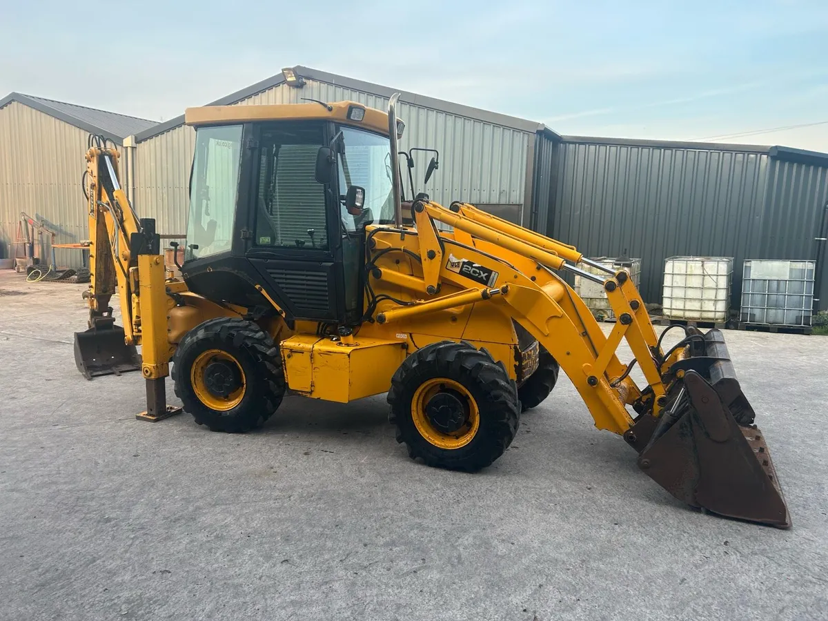 Jcb 2cx street master - Image 4