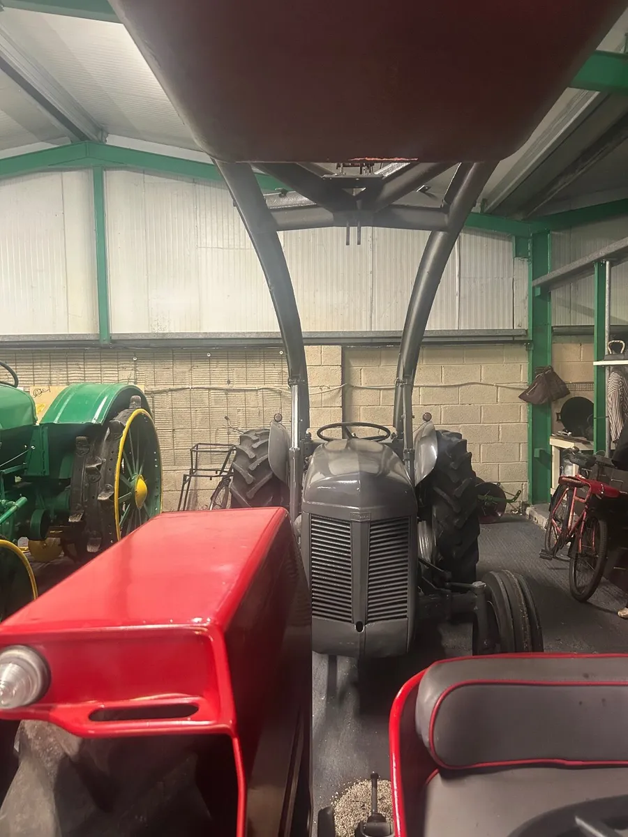 Vintage Tractors - Image 3