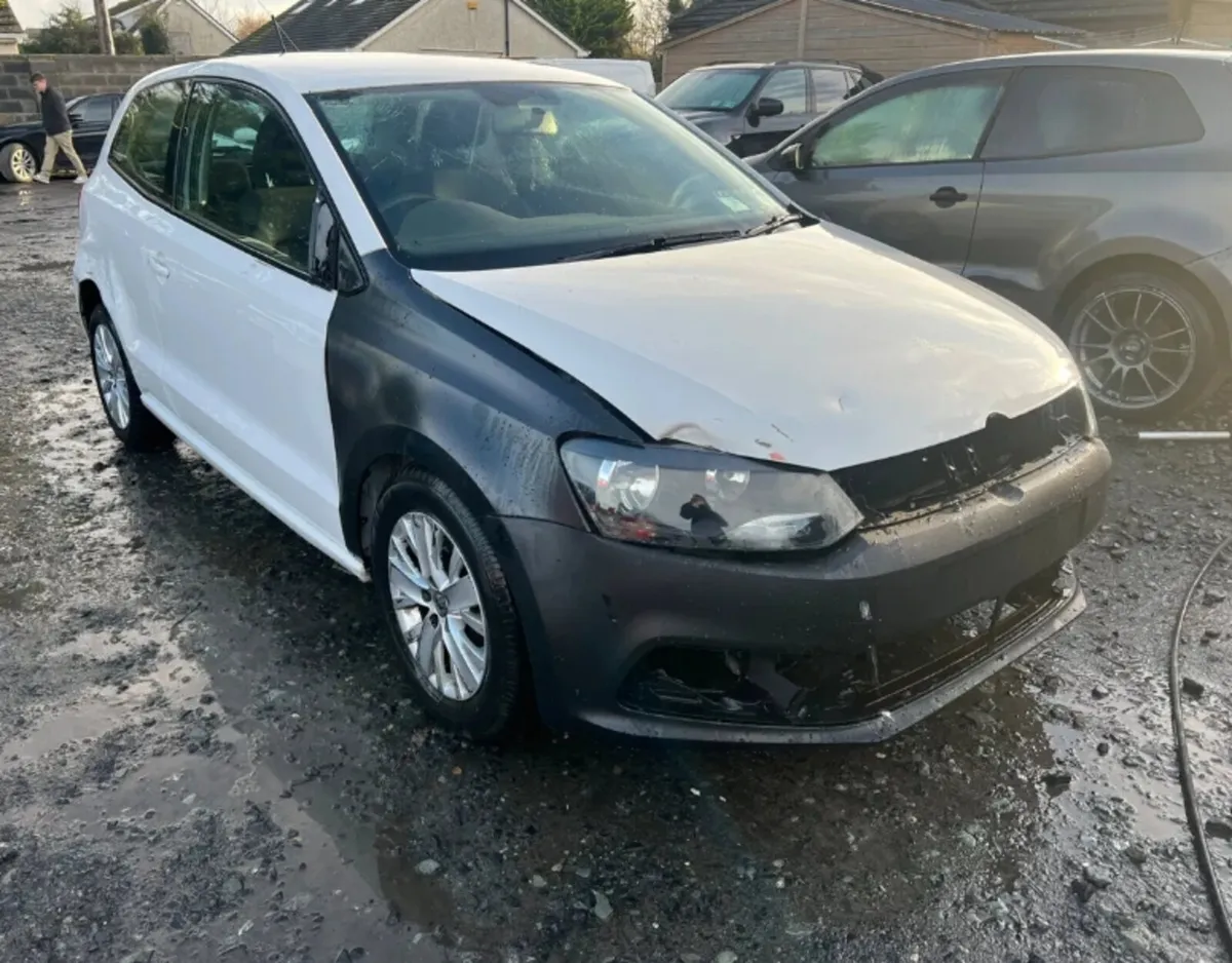 2014 Vw polo 1.0 petrol driving - Image 2