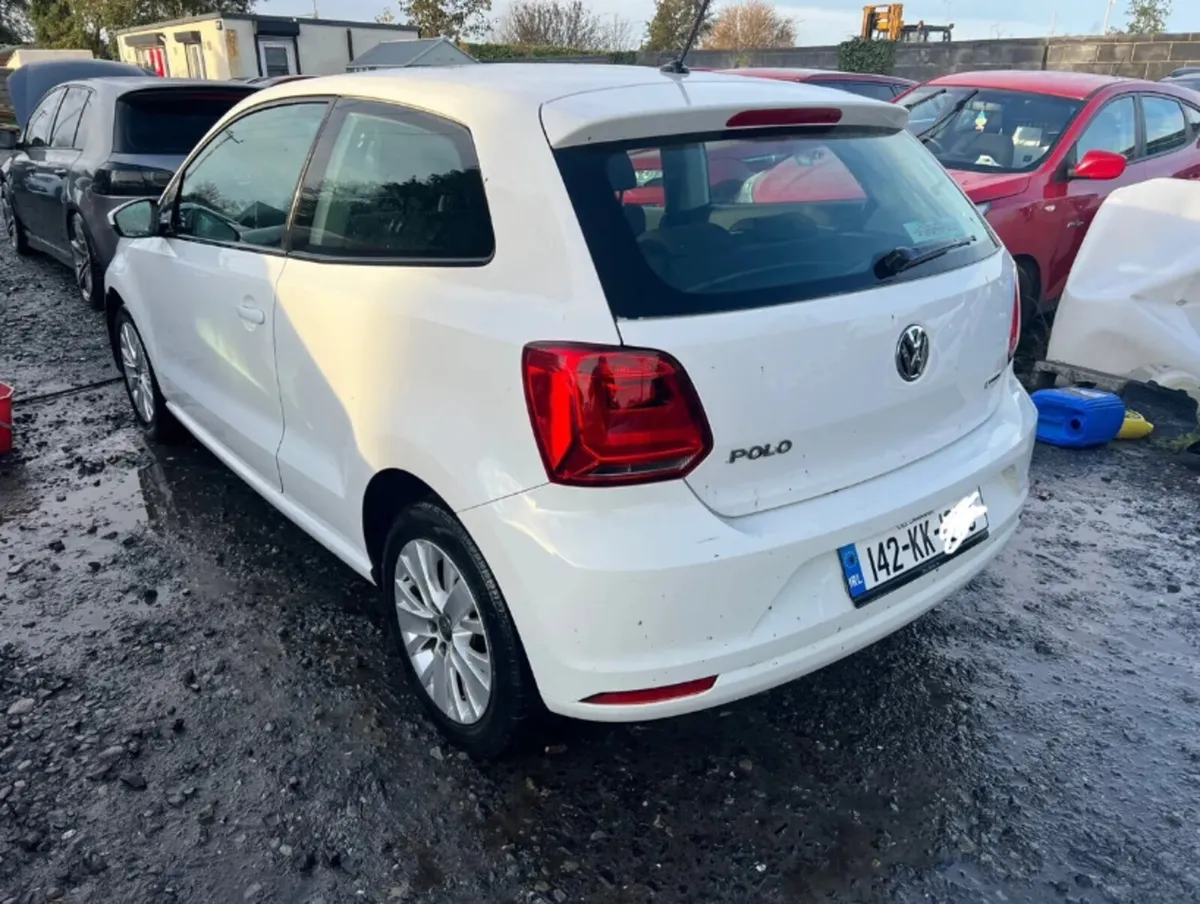 2014 Vw polo 1.0 petrol driving - Image 1
