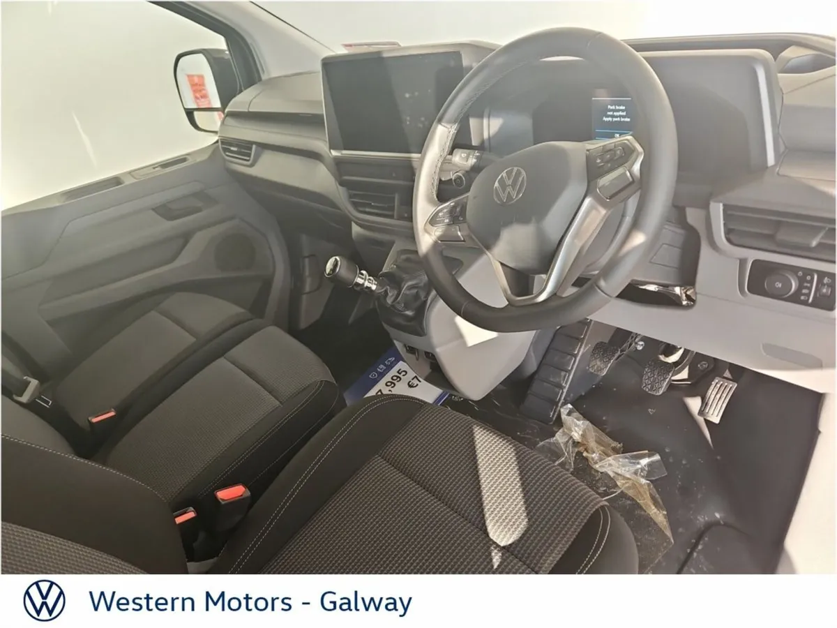 Volkswagen Transporter Trendline Plus LWB 150HP. A - Image 3