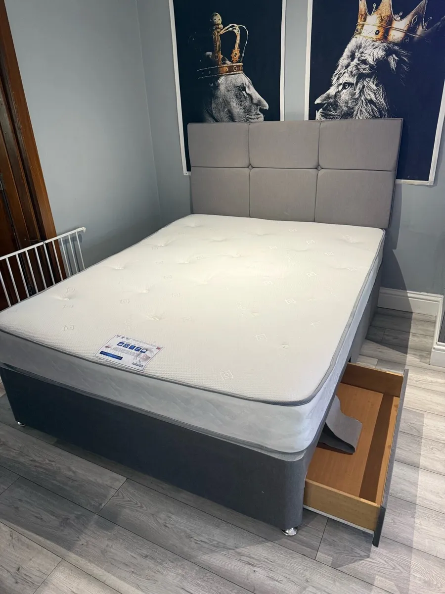 King size bed and mattress - Image 4