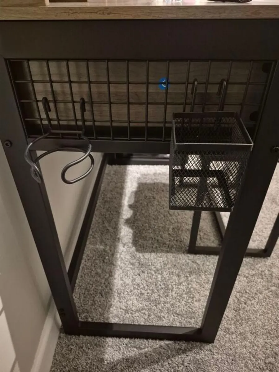 Dressing Table with mirror - Image 4