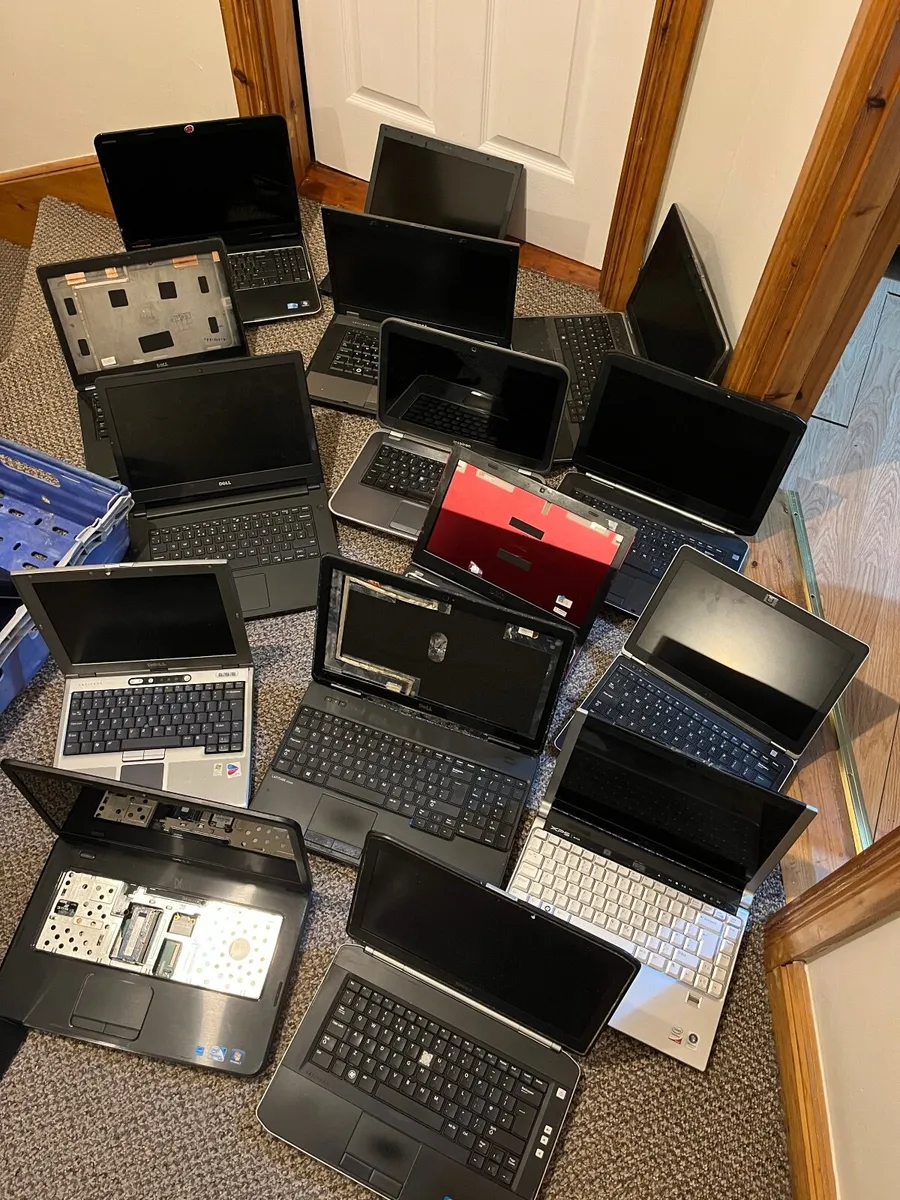 Laptops for Parts (Lot 60 pcs, Various Models) - Image 2
