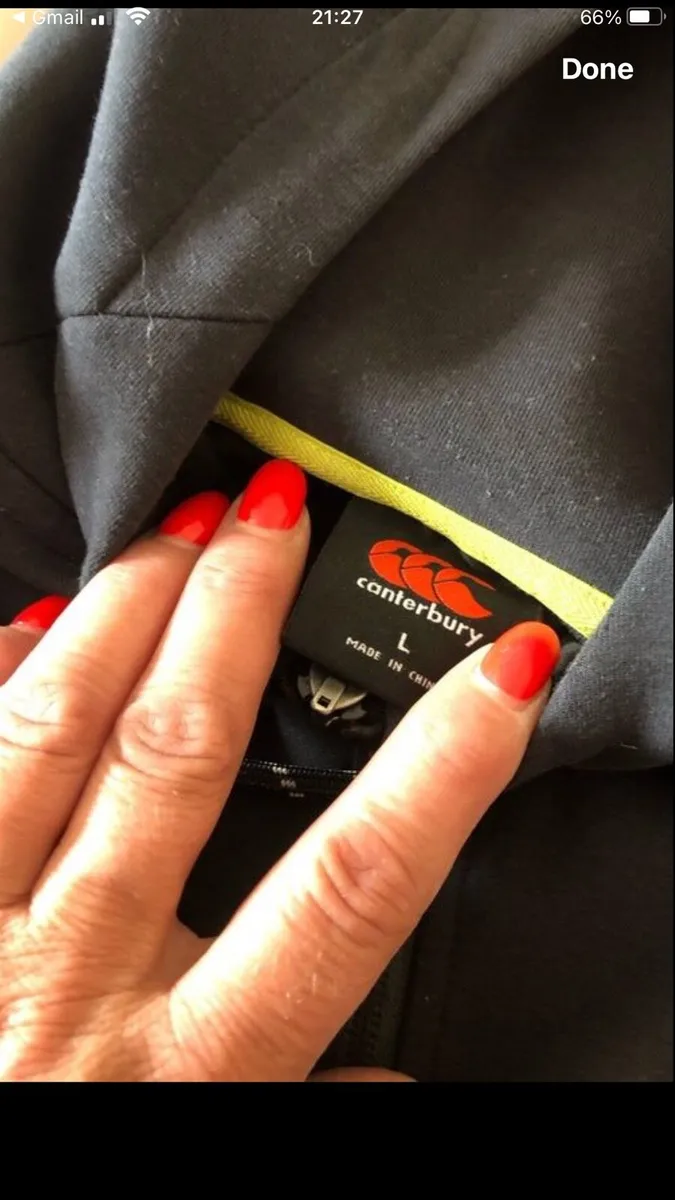 Mens Ireland hoodie size L €10 - Image 3