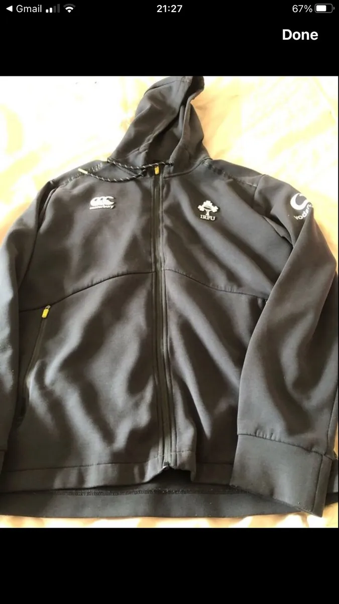Mens Ireland hoodie size L €10 - Image 4