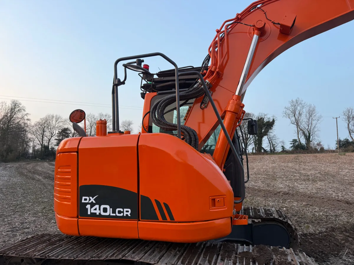 2013 Doosan DX140 Zero swing 7700 hours €29950 - Image 4