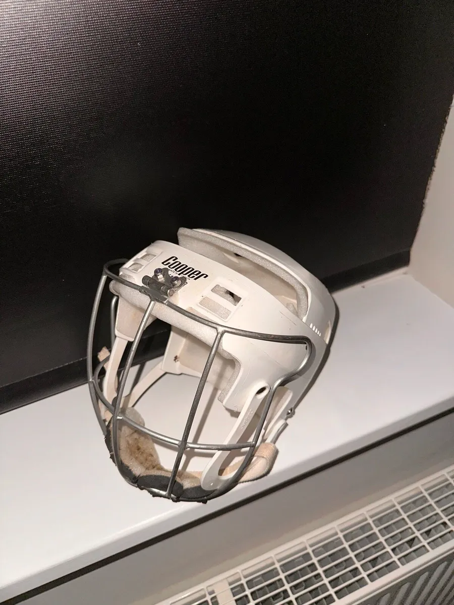 White jr Kk guard - Image 1