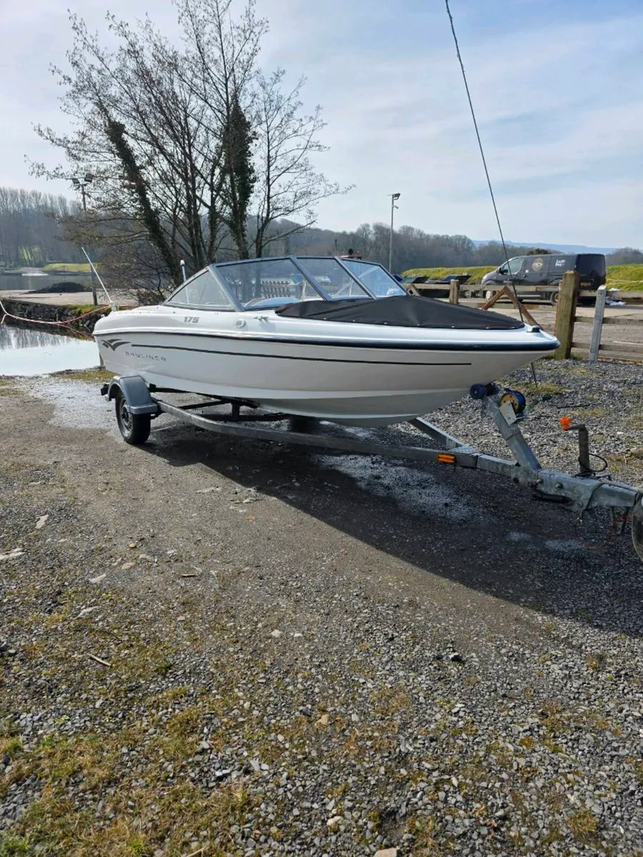 Bayliner 175 bowrider speedboat - Image 4