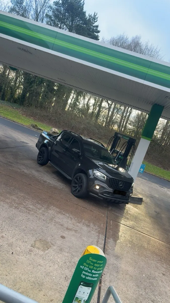 Mercedes-Benz X250d - Image 1