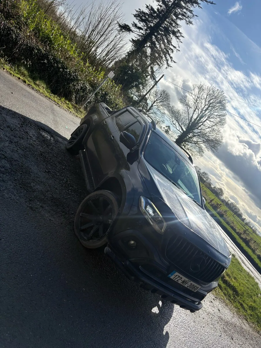 Mercedes-Benz X250d - Image 2