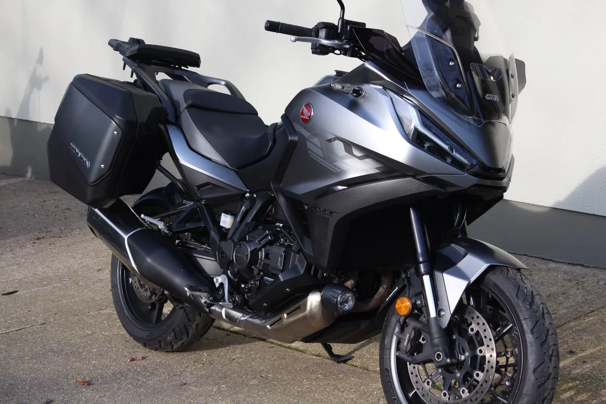 2022 Honda NT1100 DCT - Image 4