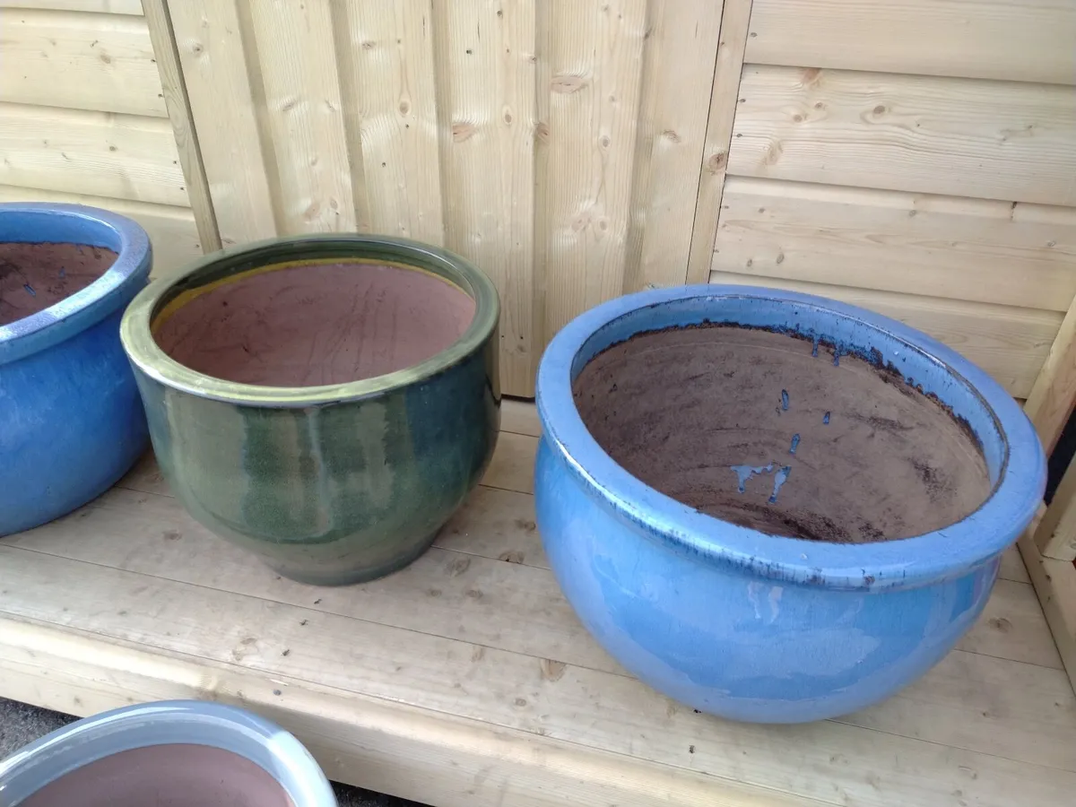 Set of x4 Heavy Garden Planters/ Plant Pots €60 - Image 1