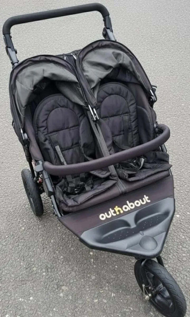 Out n About Double Buggy with carrycot - Image 1