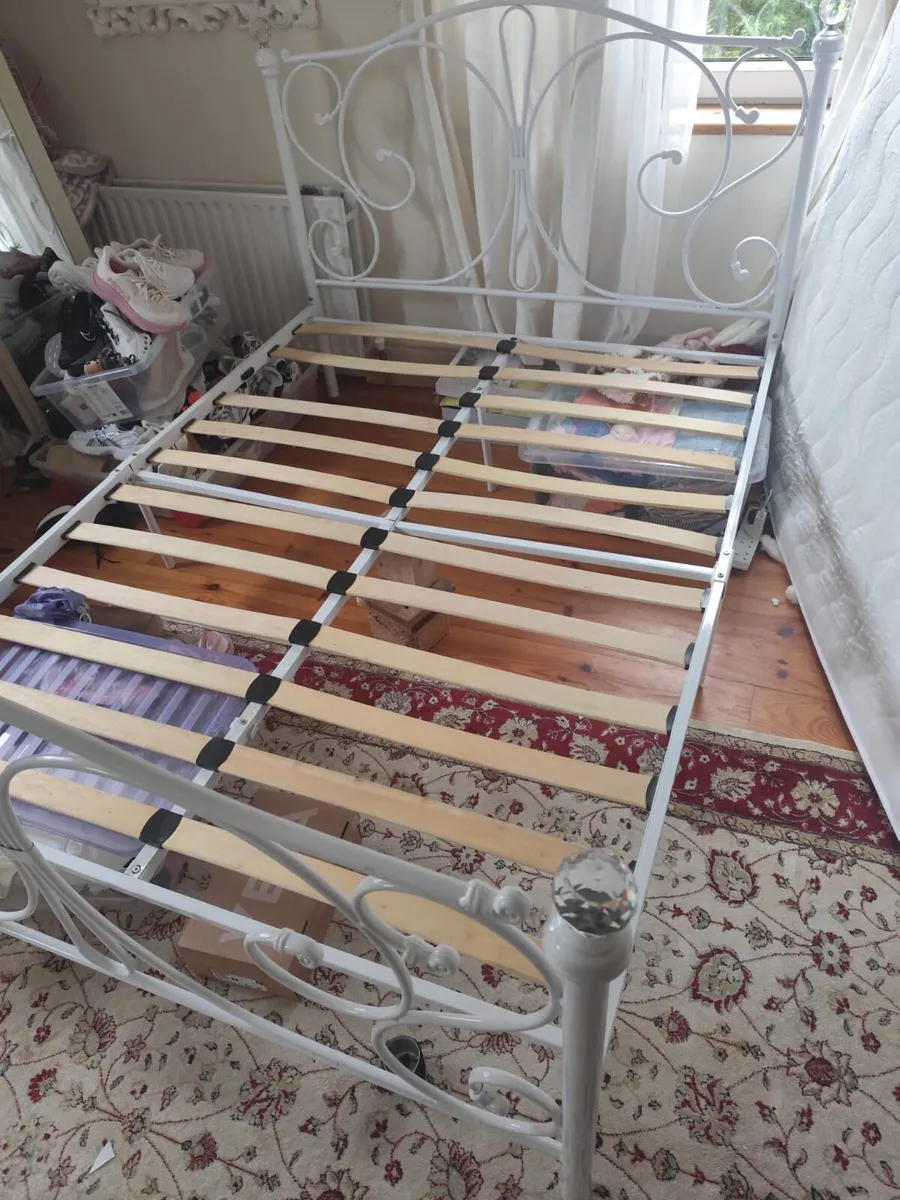 New white double bed 125 - Image 4