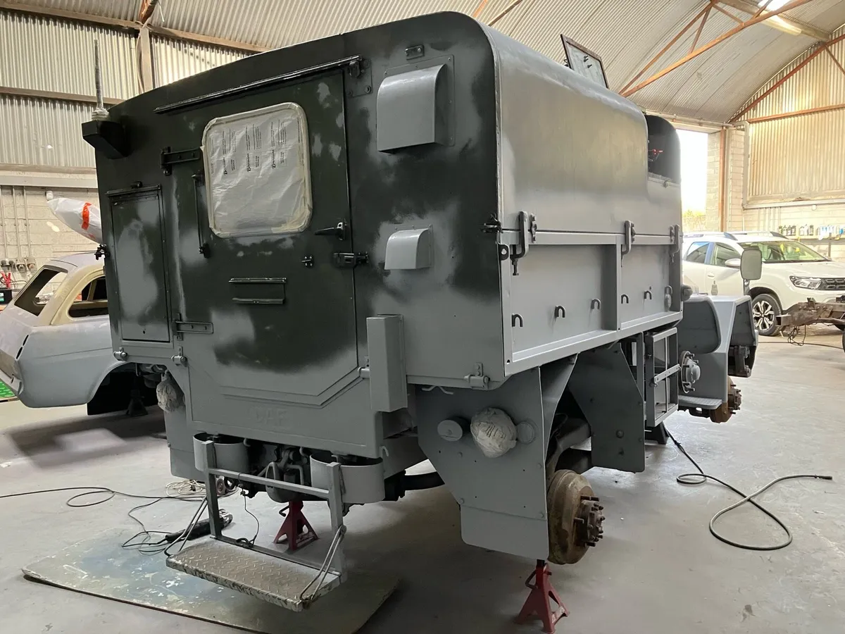 Military Vehicle DAF YA126 Radio Car - Image 4