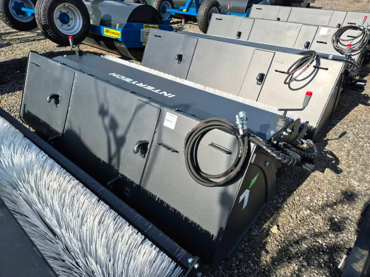 Intertech roadsweepers - Image 3
