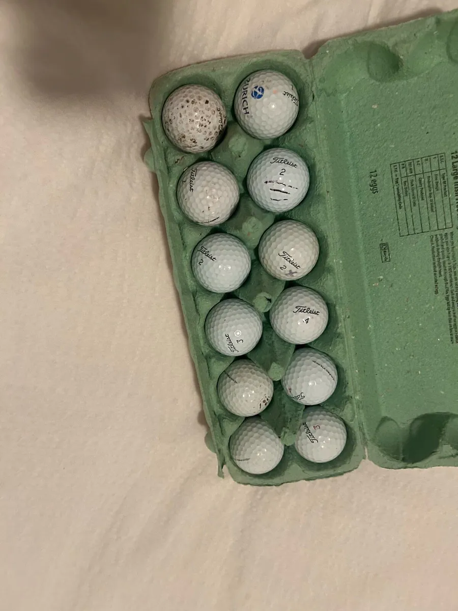 Golf balls - Image 1