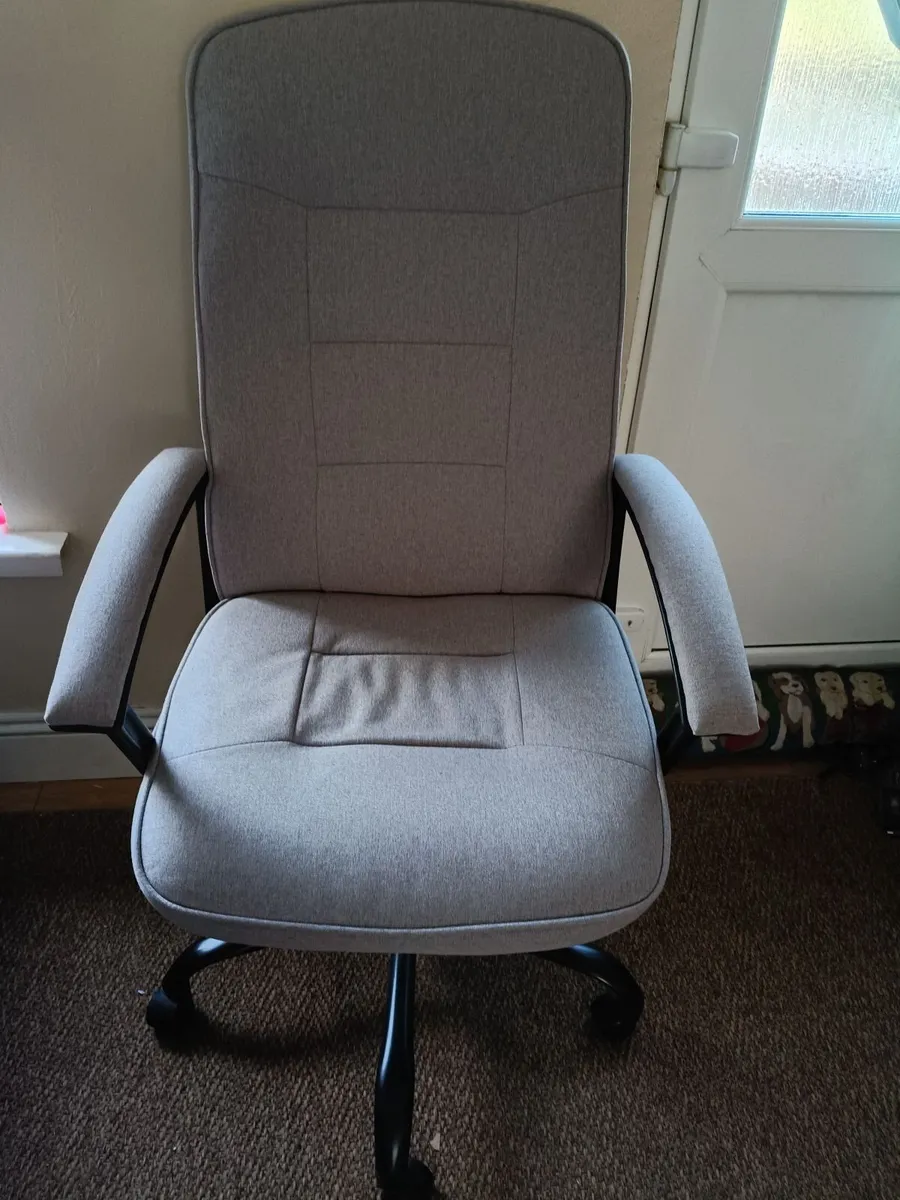 Office Chair - Image 4