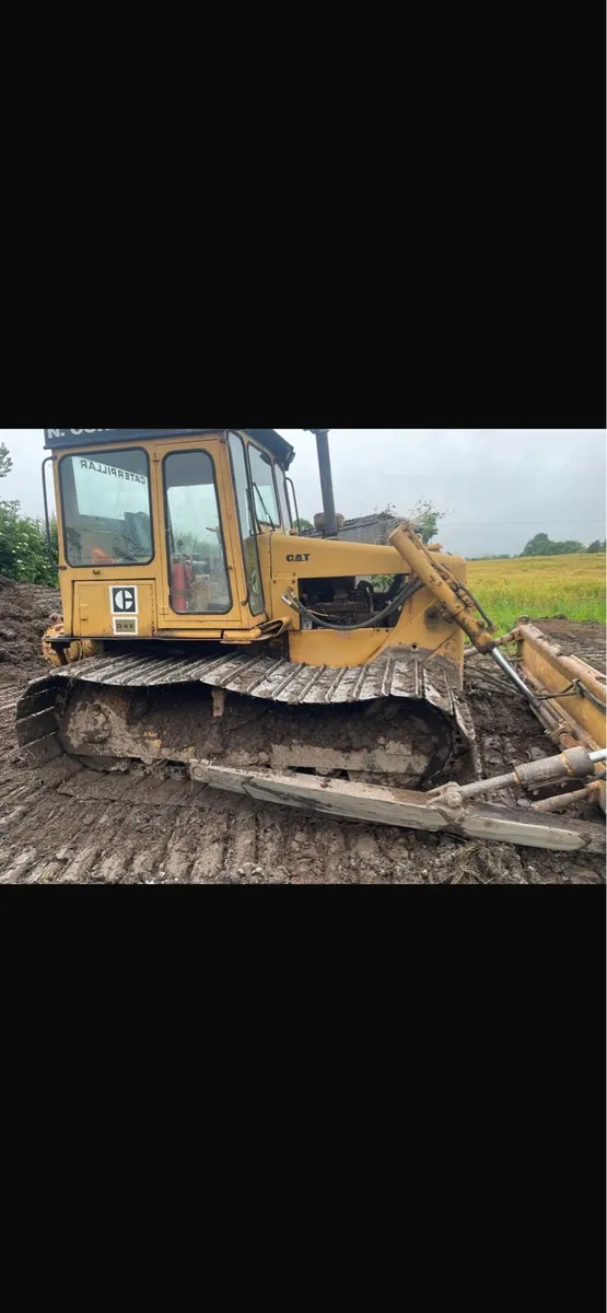 CAT D4E Dozer parts wanted