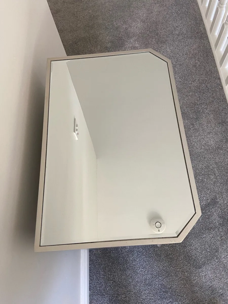 Bedside lockers - Image 3