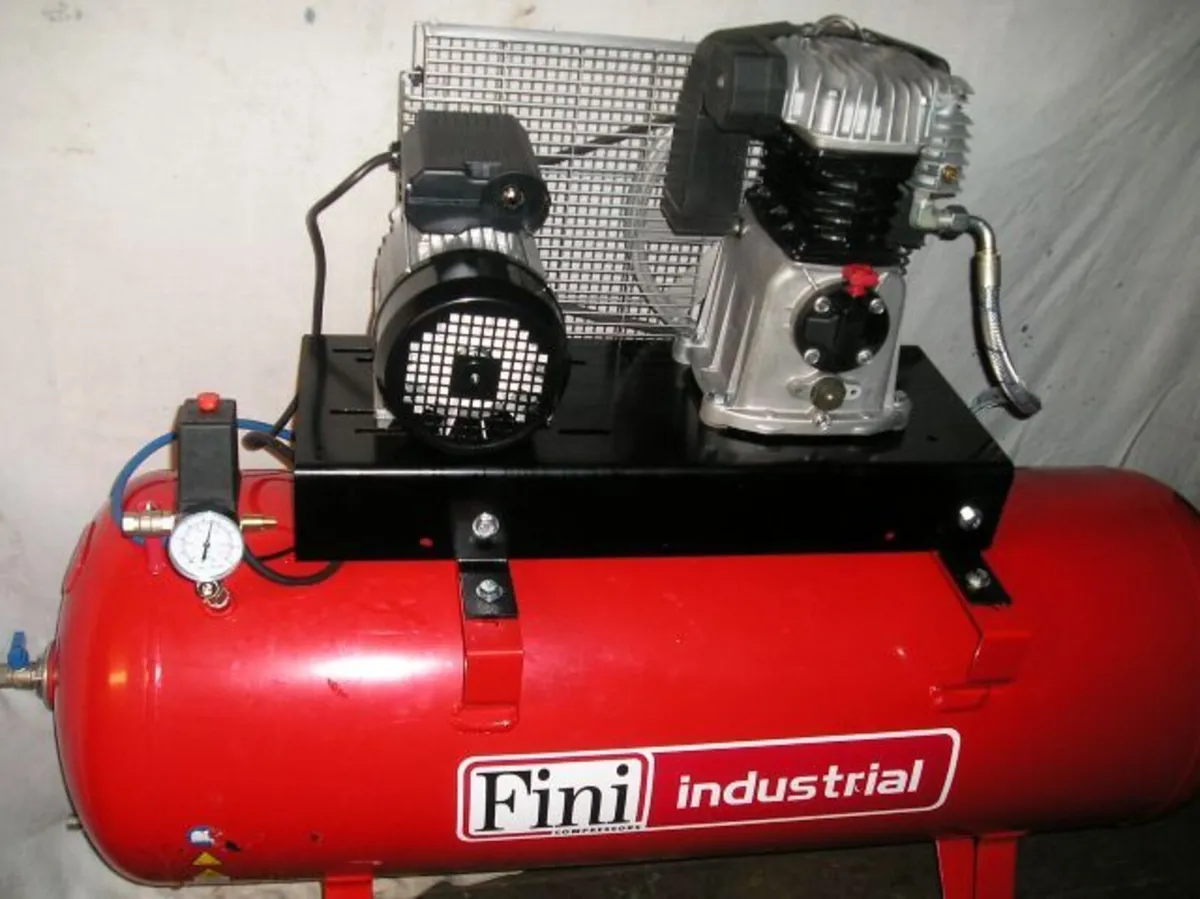 Industrial Grade Air Compressor - Image 2
